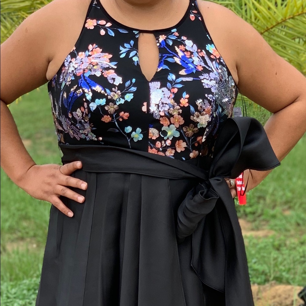 Formal night gown women’s dress